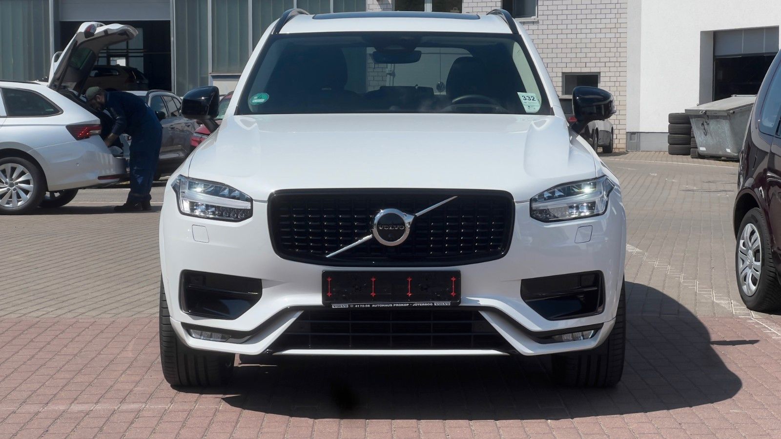 Volvo XC90 B5 D AWD Ultimate Dark*B&W*HUD*LUFT*AHK*ACC