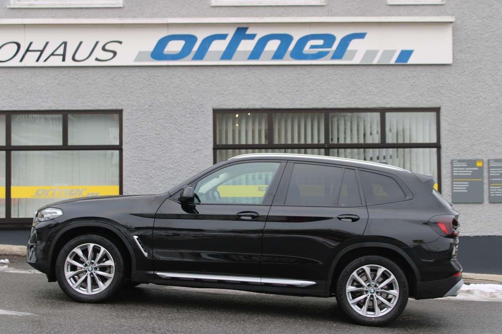 BMW X3 xDrive 20 i mild hybrid *LEDER*