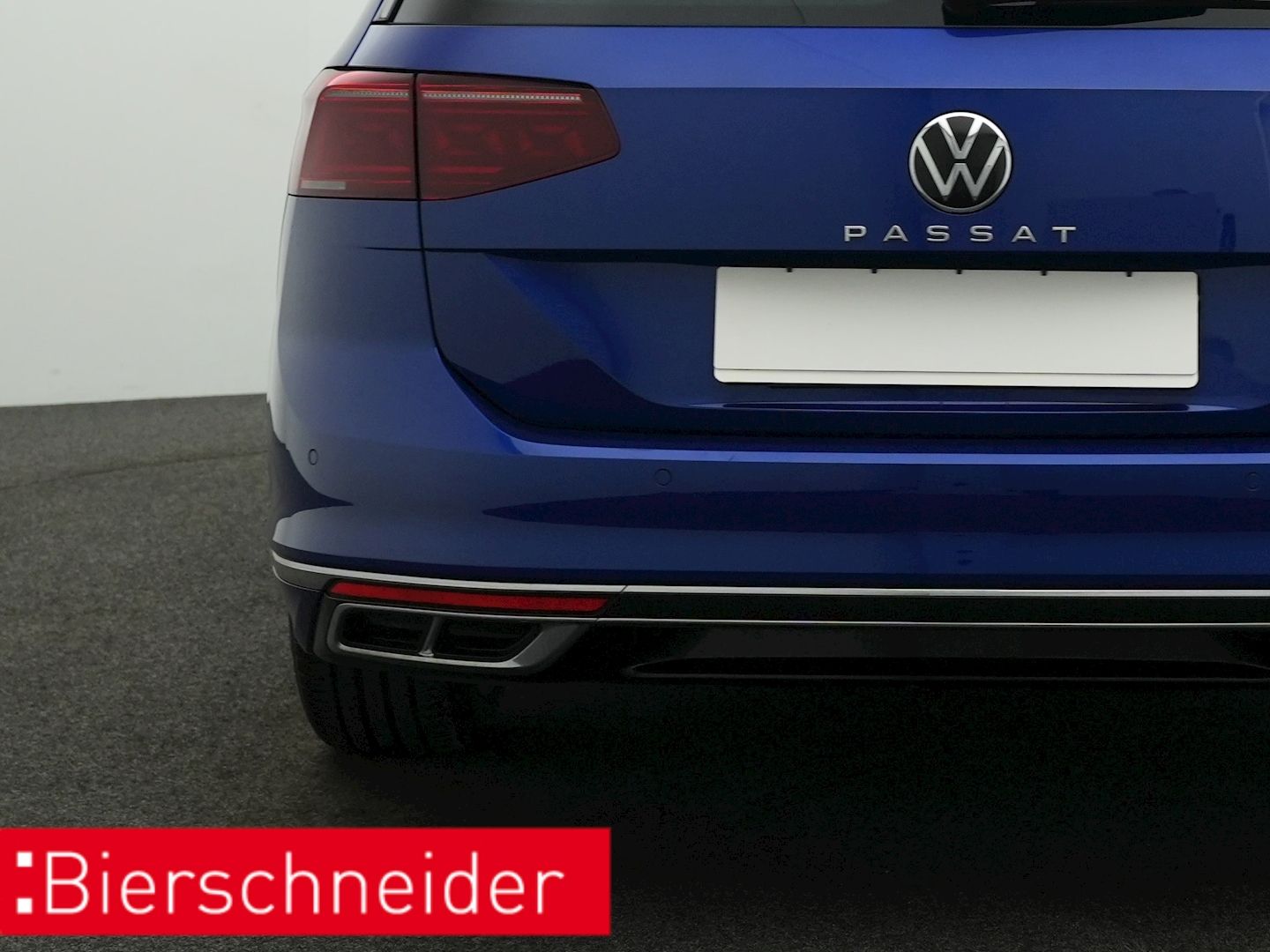 Volkswagen Passat Variant 2.0 TSI DSG Business R-Line PANO