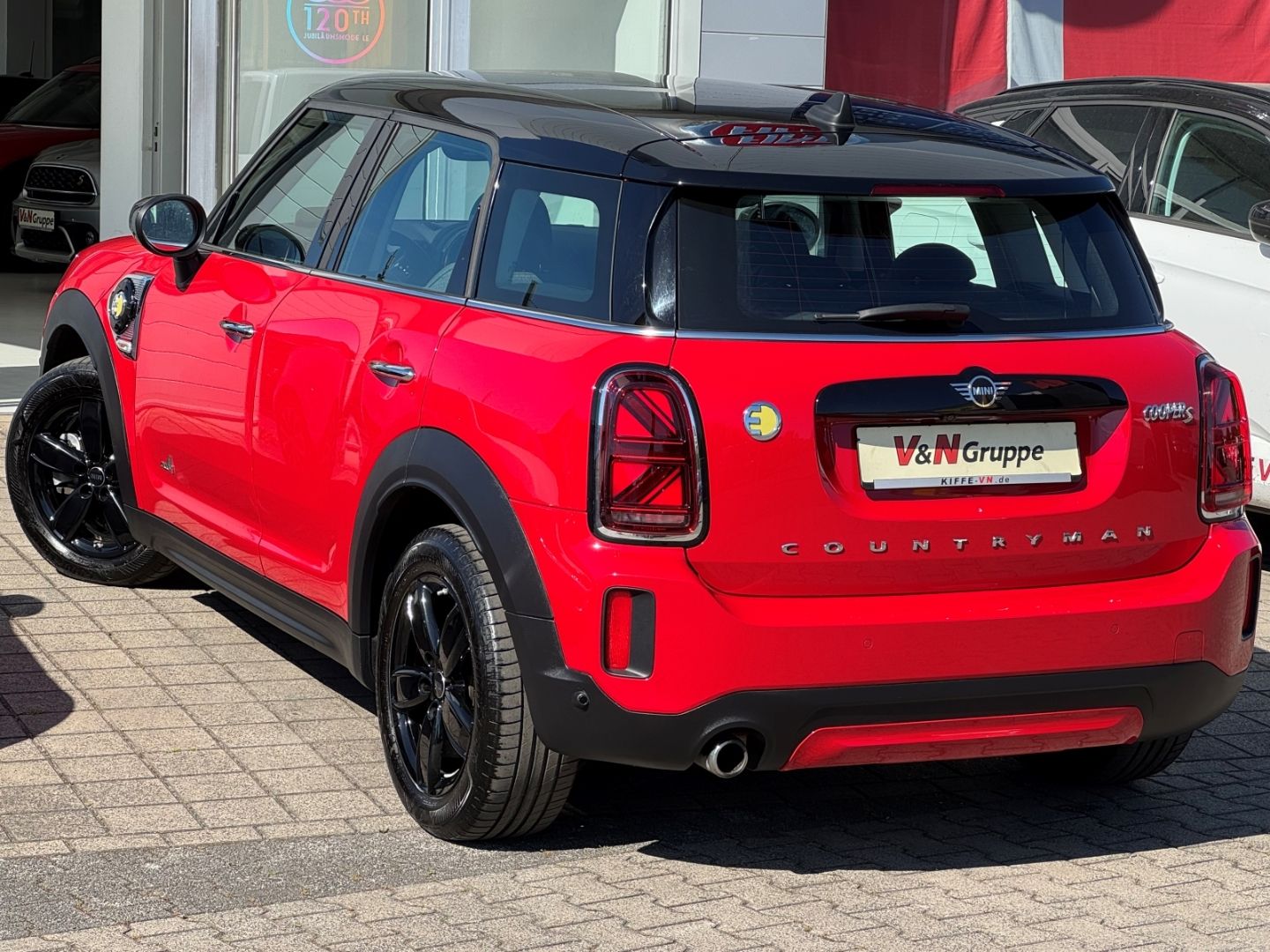 MINI Cooper SE Countryman ALL4 - Samsaru's Car Outlet