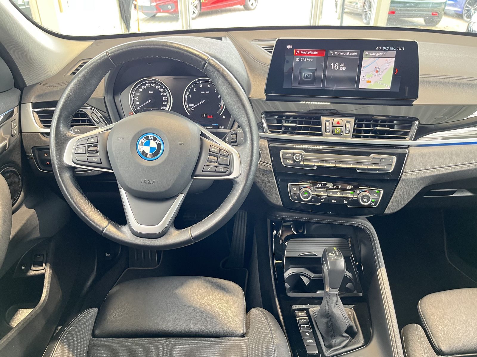 BMW X1 xDrive25e Sport Line - Samsaru's Car Outlet