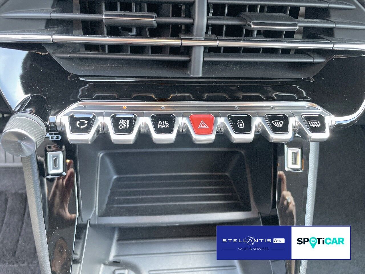 Peugeot 208 Elektro ACTIVE - Samsaru's Car Outlet