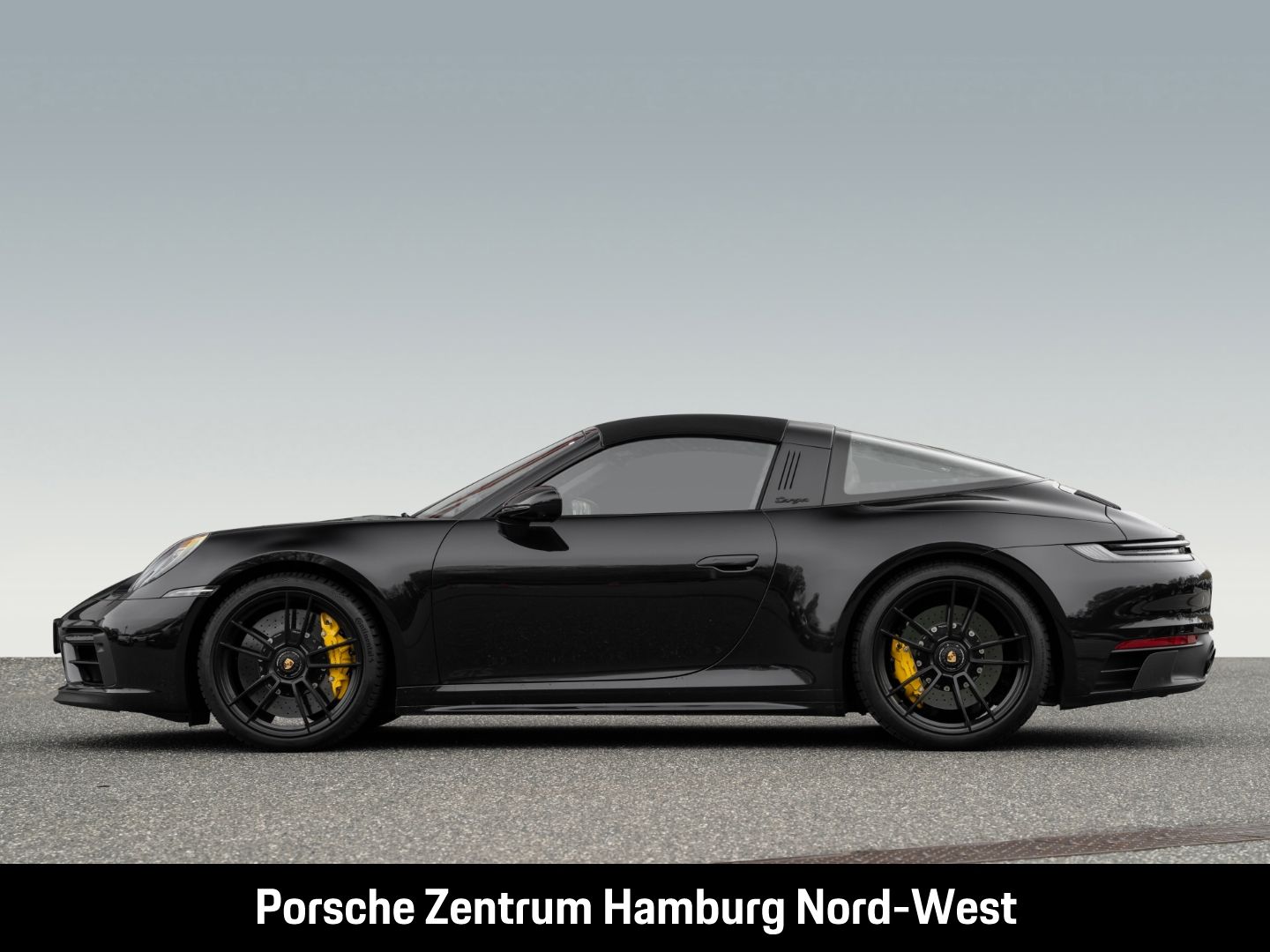 Porsche 992 (911) Targa 4 GTS Lift PCCB BOSE InnoDrive