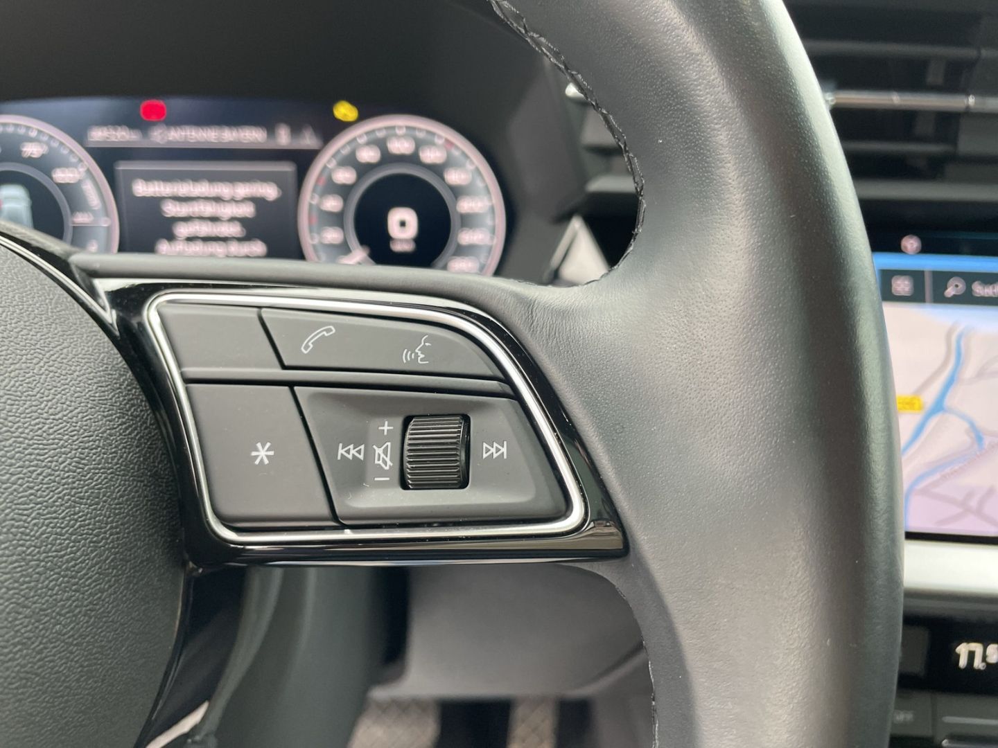 Audi A3 Sportback 45 TFSI e S line LED Kamera Pano vi