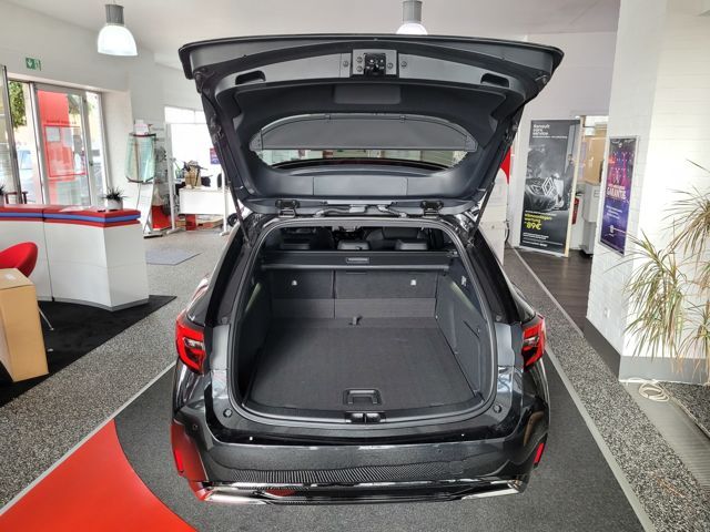 Toyota Corolla 2.0 TS Teamplayer Touring Sports Hybrid