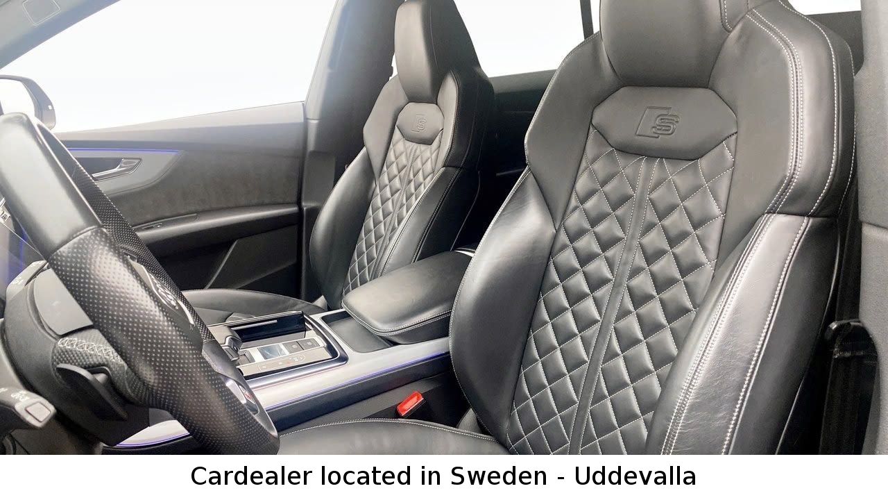 Audi Q8 55 TFSI Quattro 340HP S-LINE HD-Matrix *VAT*