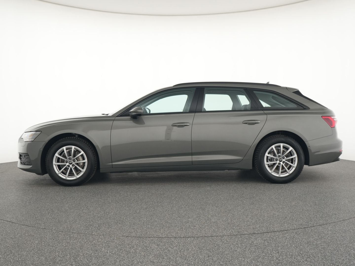 Audi A6 40 TDI Avant S-Tronic - Samsaru's Car Outlet