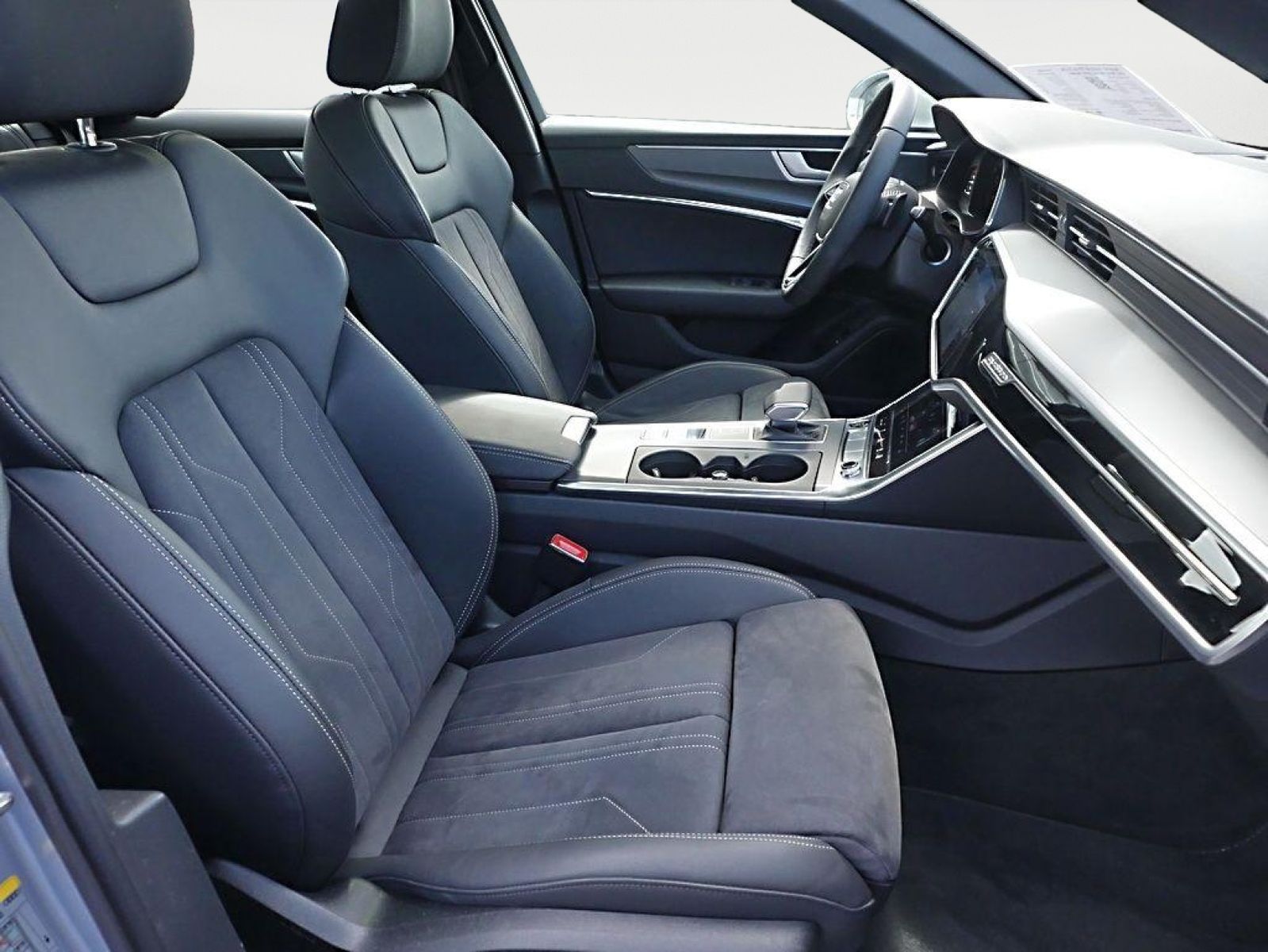 Audi A6 Avant 45 TDI quattro S Line - Samsaru's Car Outlet