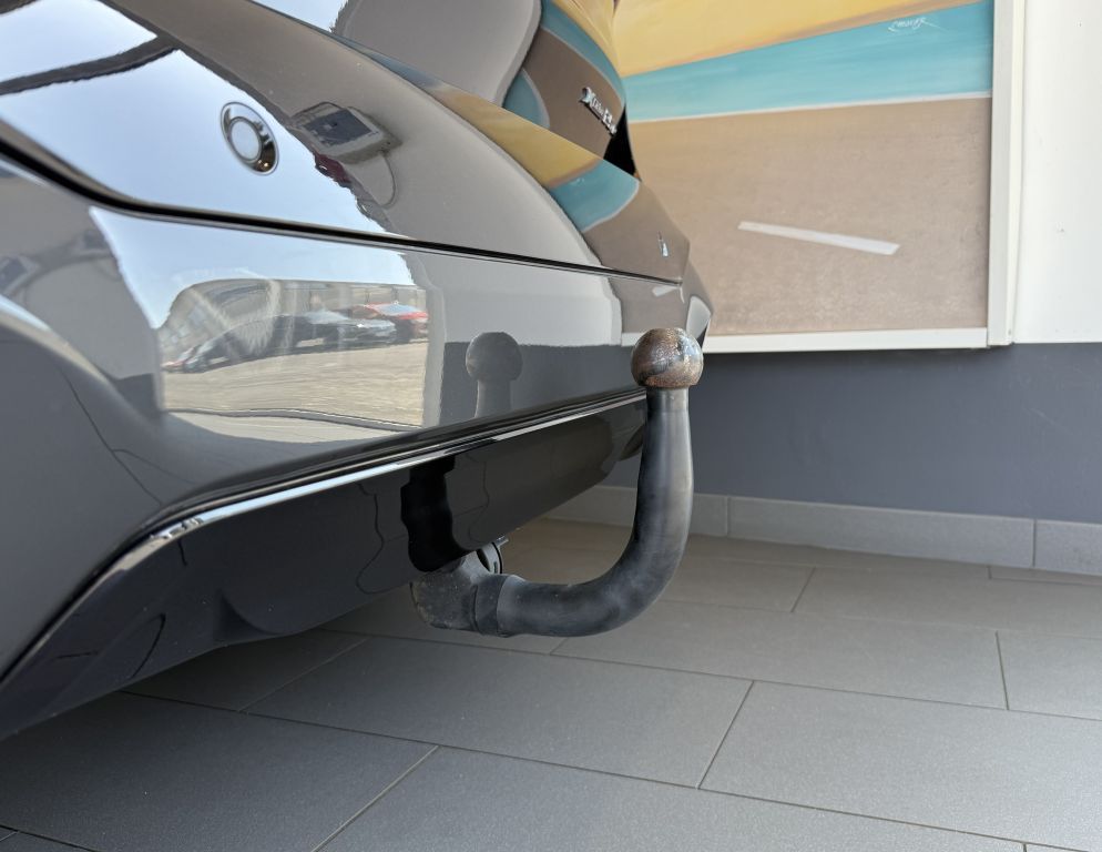 BMW X1 xDr.25e M SPORT - Samsaru's Car Outlet