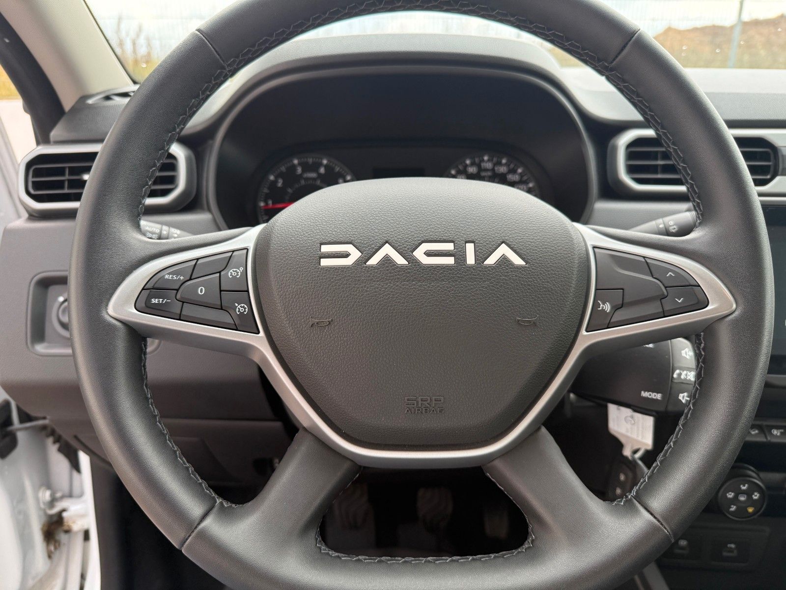 Dacia Duster II Expression 4WD - Samsaru's Car Outlet