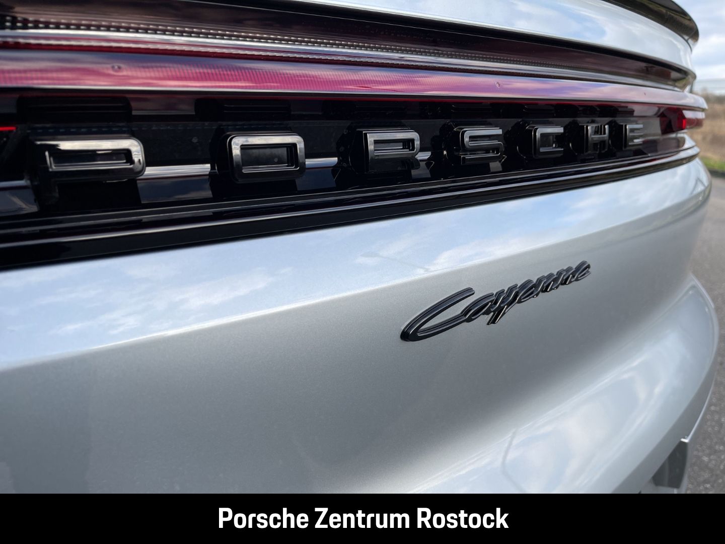 Porsche Cayenne E-Hybrid Coupe Sportabgas LED-Matrix