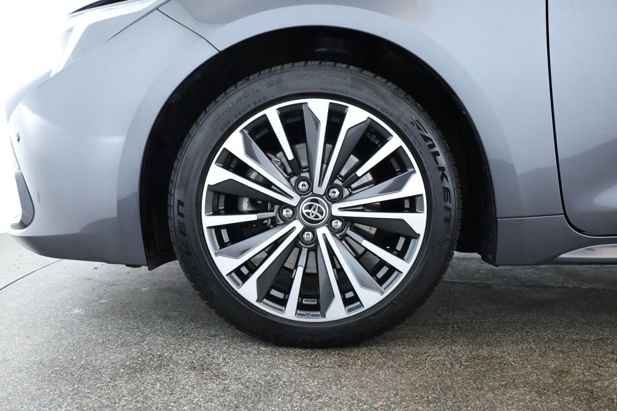 Toyota Corolla Touring Sports 2.0 CVT Team D Navi Kam