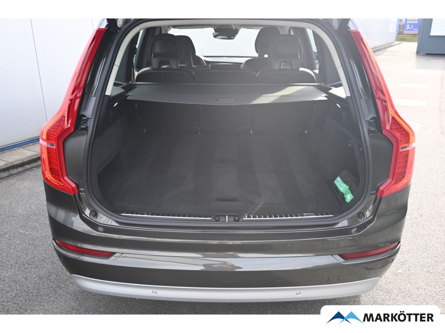 Volvo XC90 B5 AWD Momentum Pro/AHK/ACC/H&K/LenkradH/20