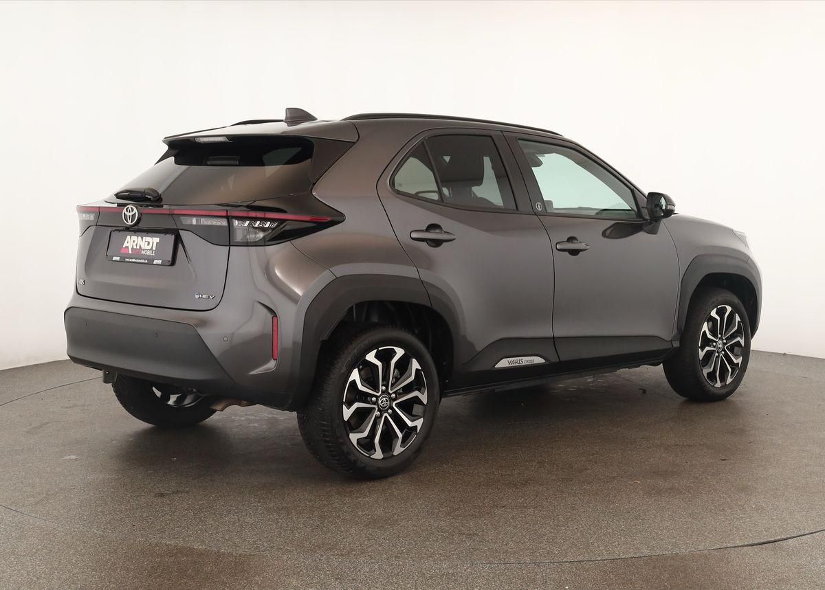 Toyota Yaris Cross CVT Team D LED Navi SHZ iACC Kam 17"