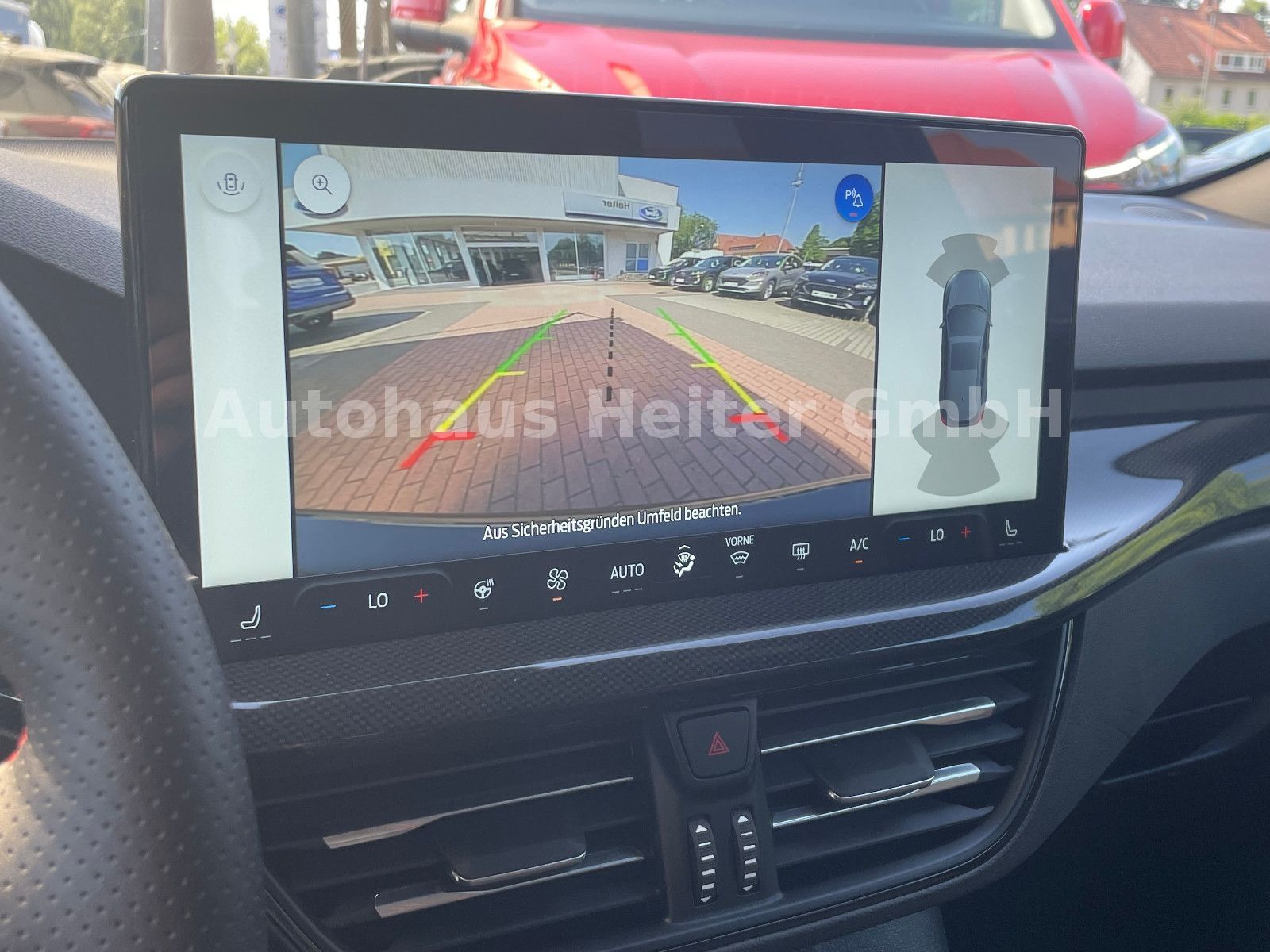 Ford Focus 1.5 EB Aut.ST-Line X / ACC+Matrix+e.Klappe