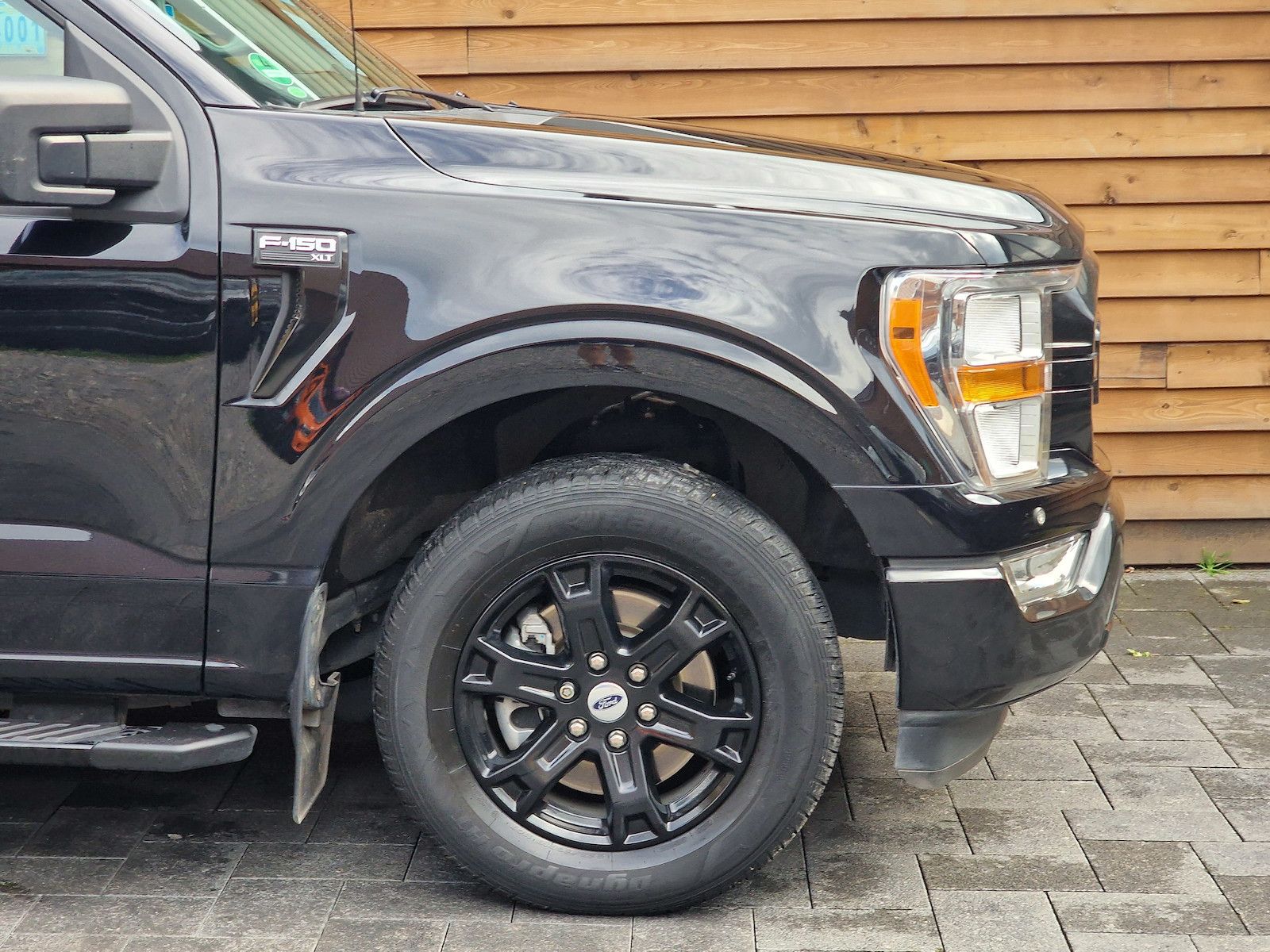 Ford F 150 2.7 V6 Super Crew - Samsaru's Car Outlet