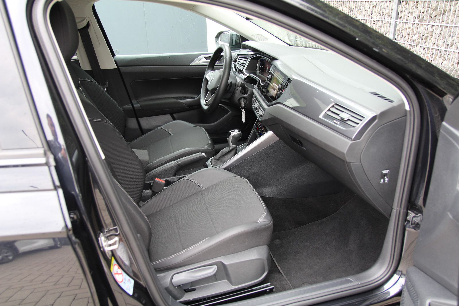 Volkswagen Taigo 1.5 TSI DSG Style - Samsaru's Car Outlet