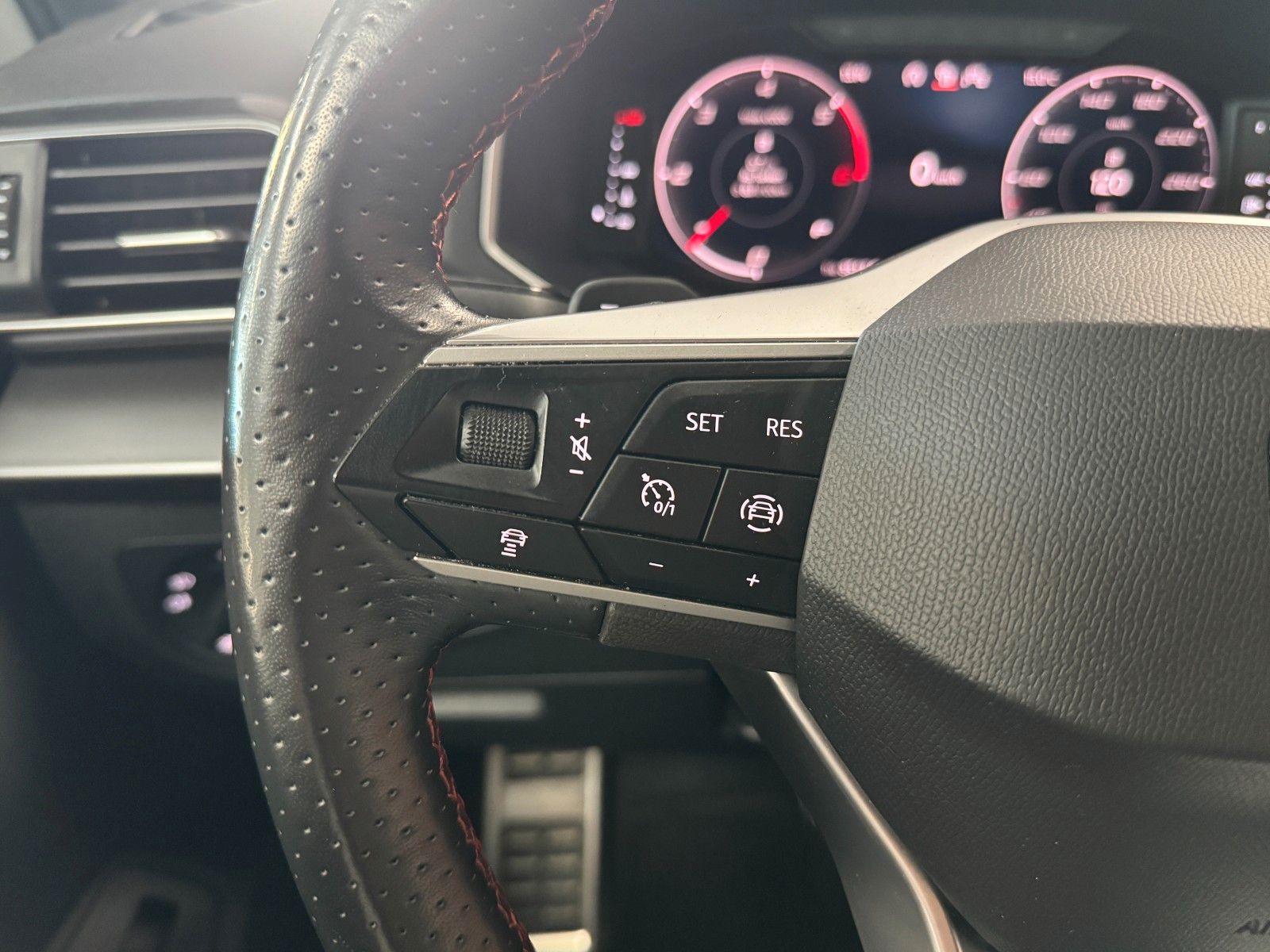 Seat Tarraco FR 4Drive 2.0 TDI AHK/ACC/MATRIX/360°/