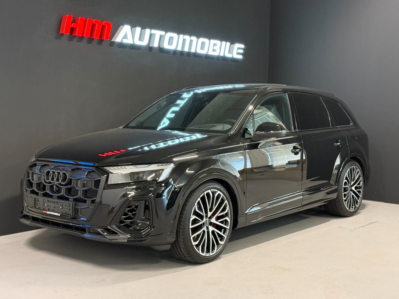 Audi Q7 60 TFSI e S line/ALLRADLENKUNG/B&O/22