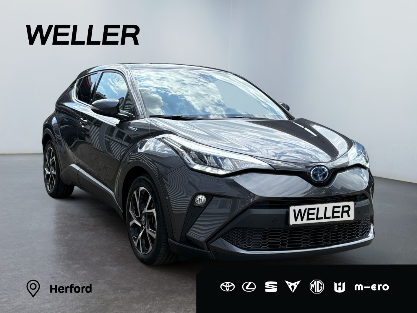 Toyota C-HR 2.0 Hybrid - Samsaru's Car Outlet