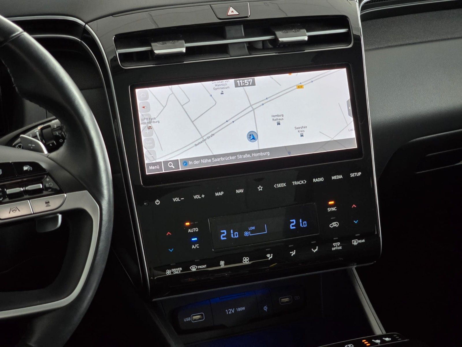 Hyundai Tucson Prime Plug-In Hybrid 4WD - Samsaru's Car Outlet