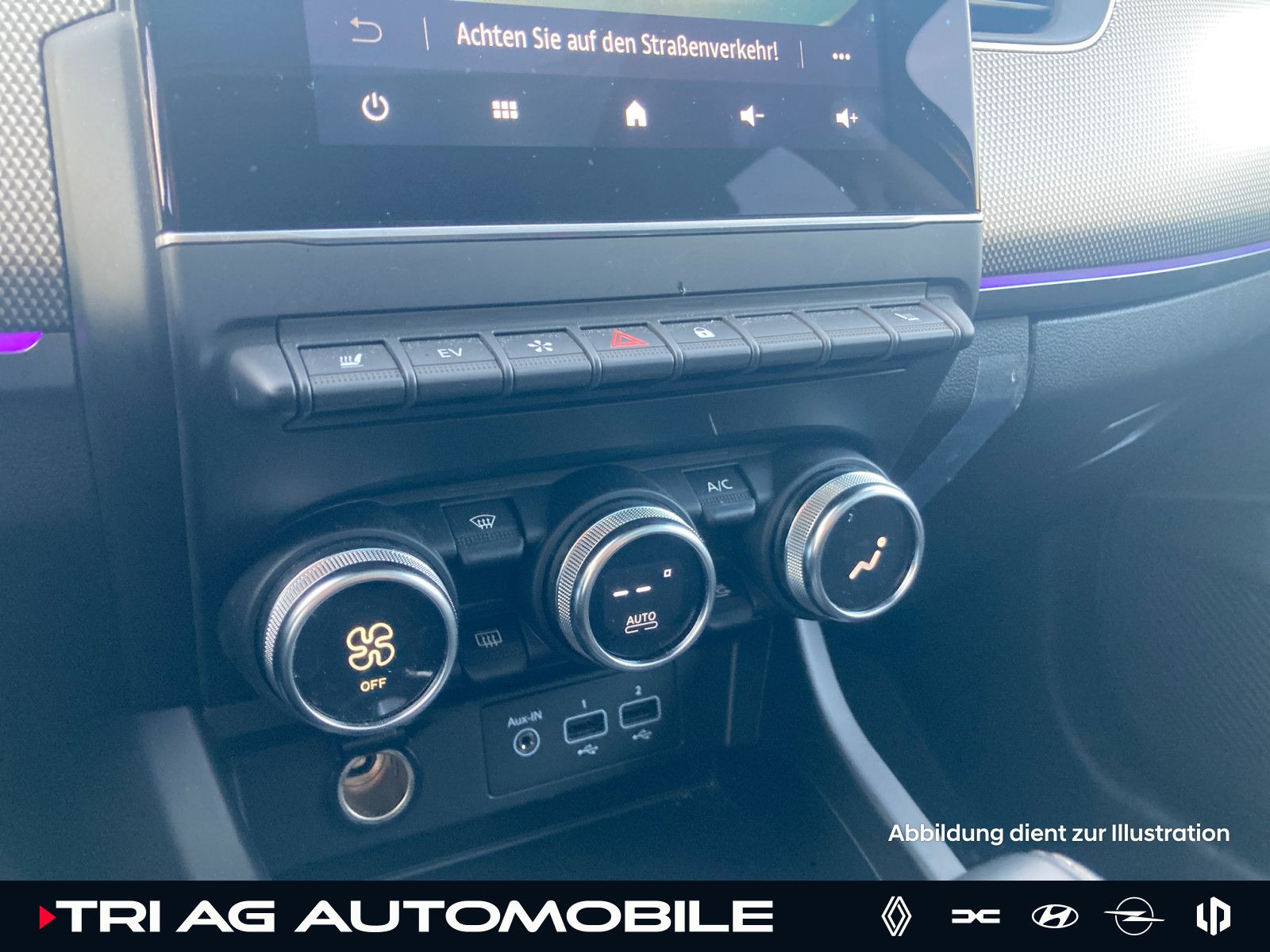 Renault Arkana Intens E-Tech Hybrid - Samsaru's Car Outlet