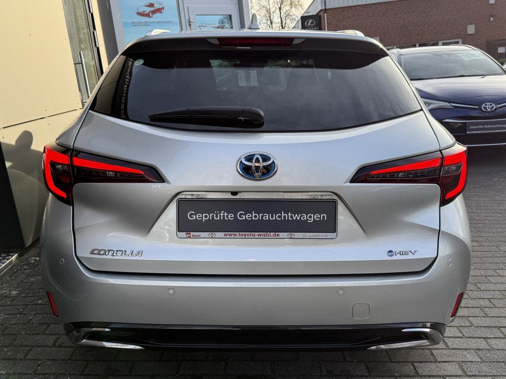 Toyota Corolla Touring Sports 1.8 Hybrid Team D