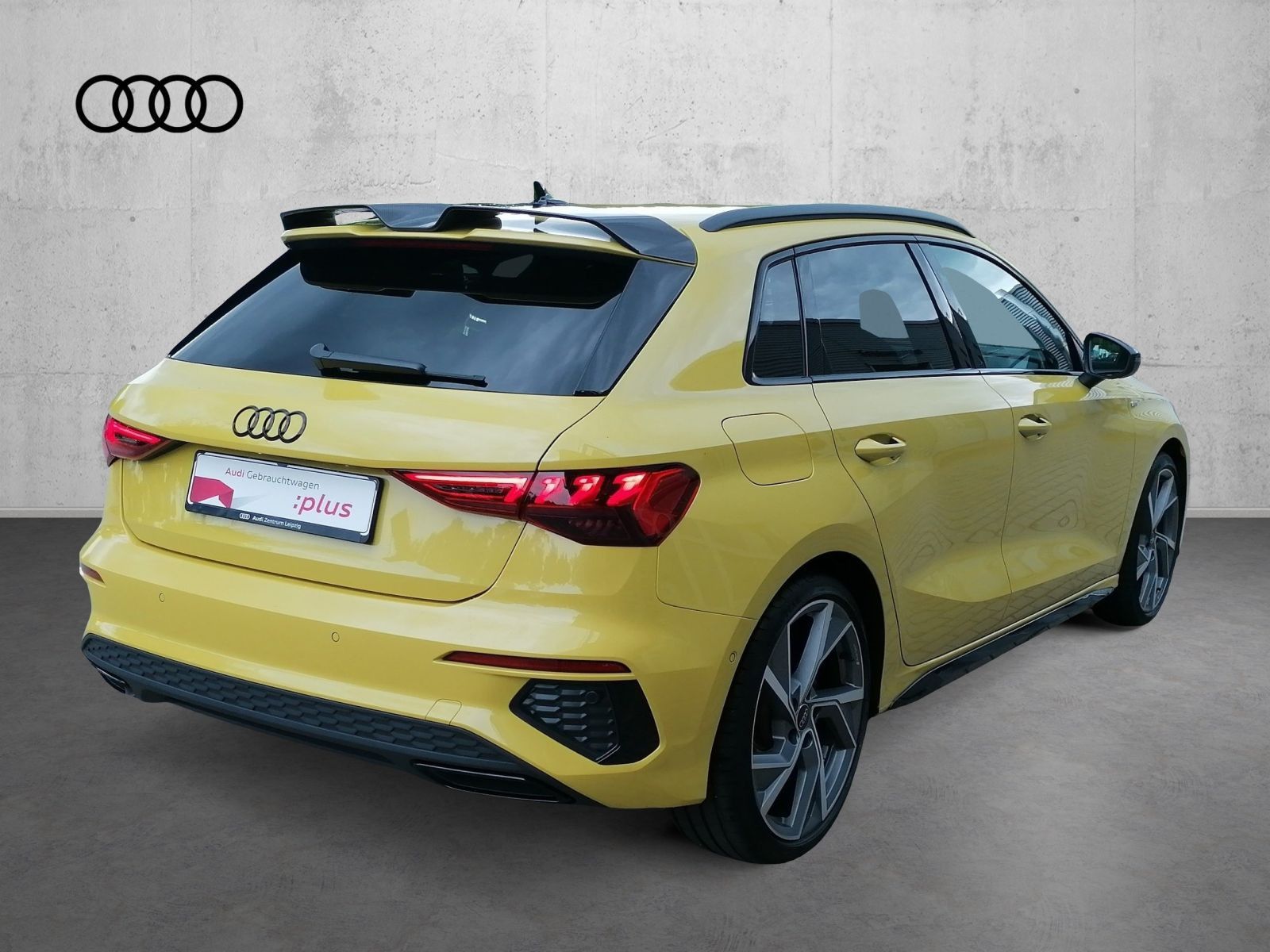 Audi A3 Sportback 35 TFSI S line - Samsaru's Car Outlet