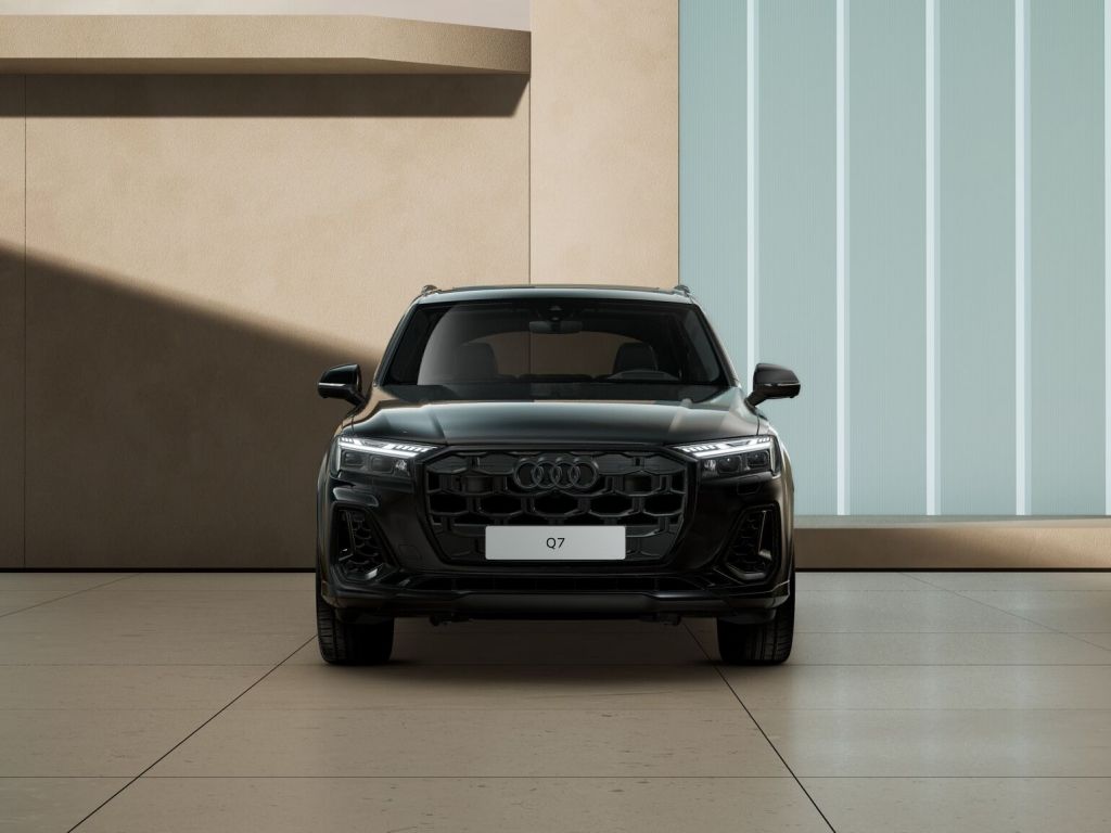 Audi Q7 60 TFSI e UPE 125.045 S line AHK B&O 3D Pano