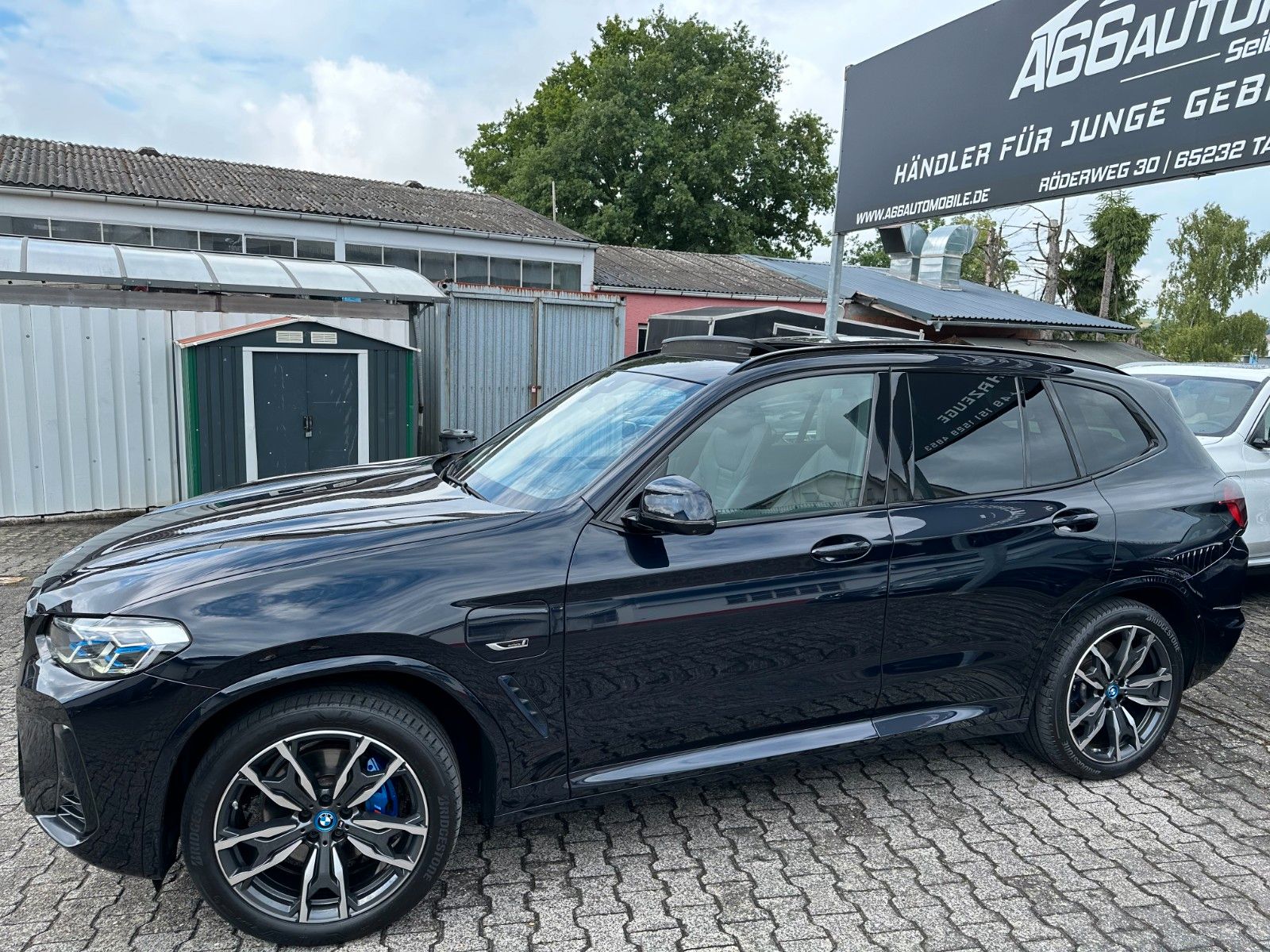 BMW X3 xDr30e M Sport Pro - Samsaru's Car Outlet