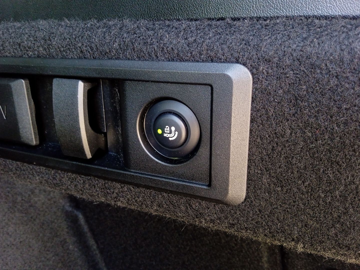 BMW X3 xDrive20d+AHK el.+KAMERA+ADT. LED+DAB+KEYLESS