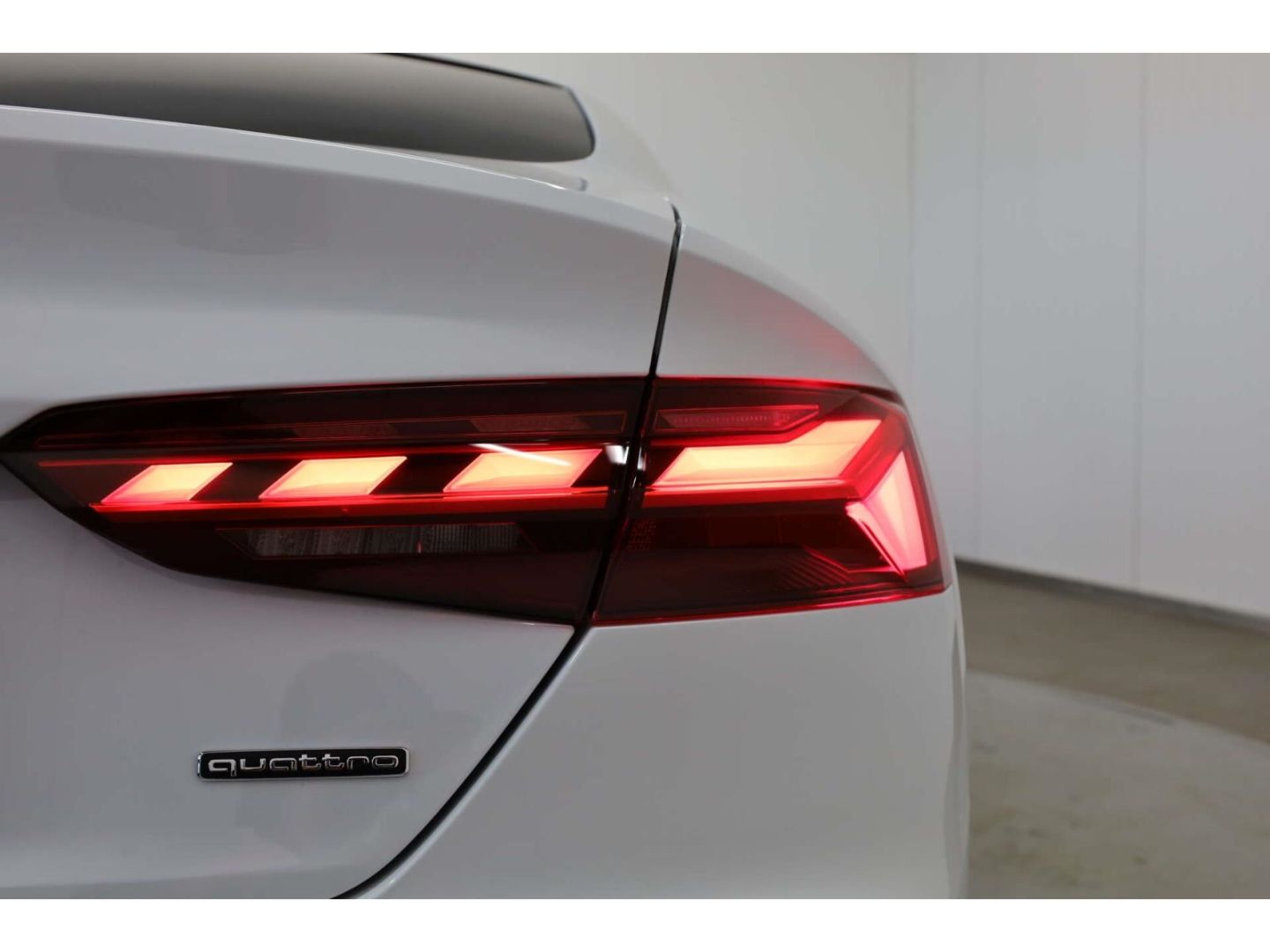 Audi A5 Sportback 45 TFSI qu. S line AHK/Matrix/StHz.