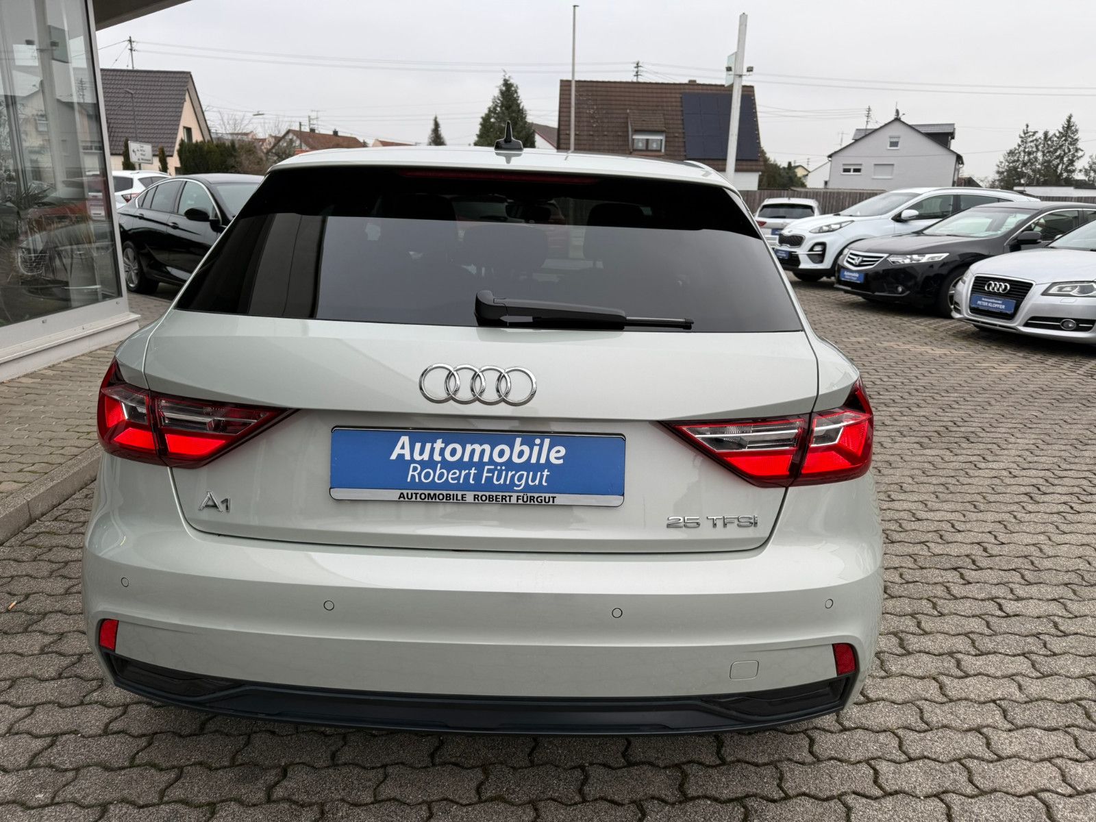 Audi A1 Sportback 25 TFSI advanced - Samsaru's Car Outlet