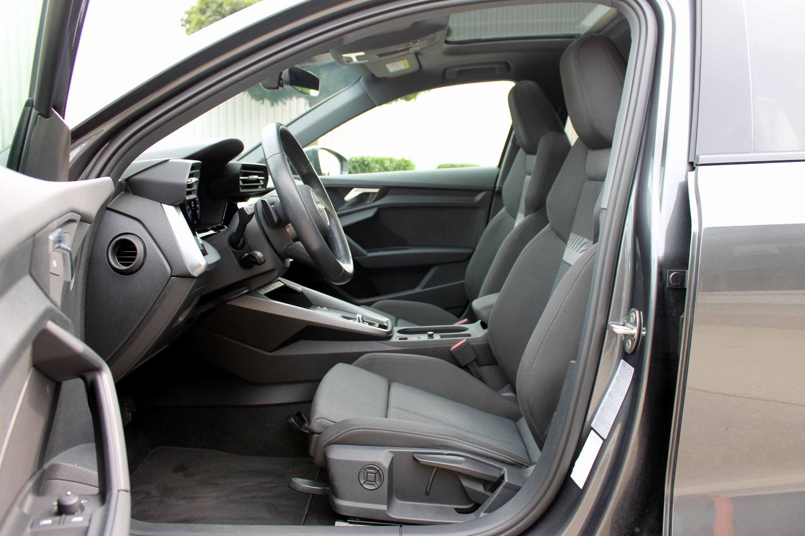 Audi A3 45TFSI e SLine STronic Sportback LED ACC KAM