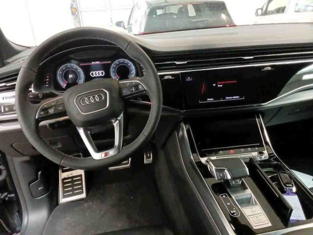Audi Q8 55 TFSI quattro S line - Samsaru's Car Outlet