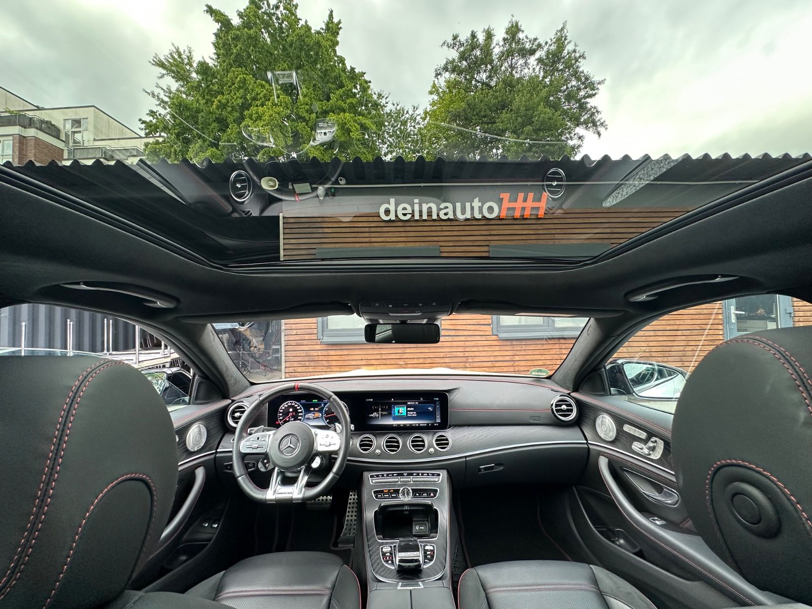 Mercedes-Benz E 53 AMG 4Matic+ - Samsaru's Car Outlet