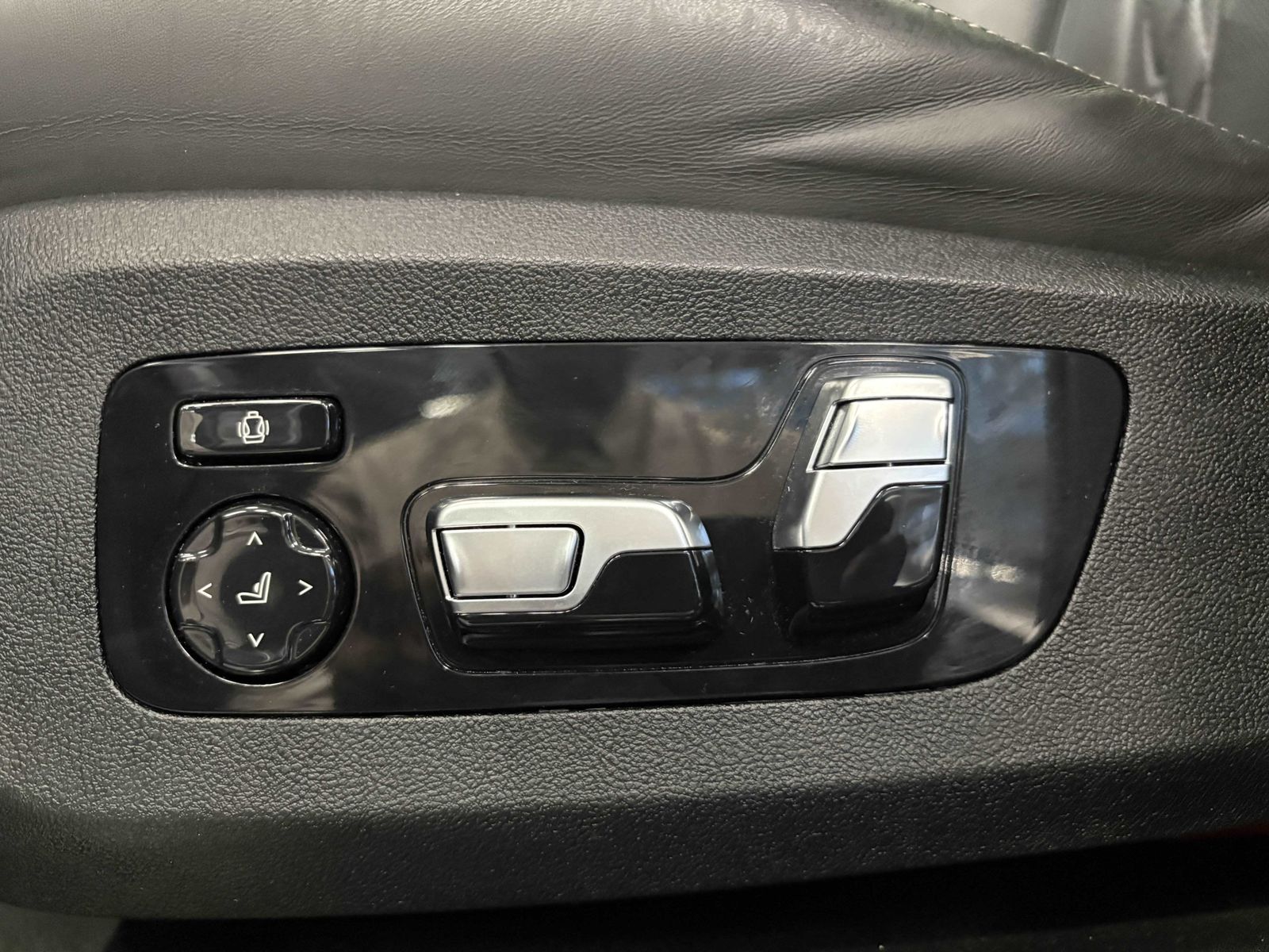 BMW X6 xDrive30d M Sport Laser Pano DA Prof PA+ HuD