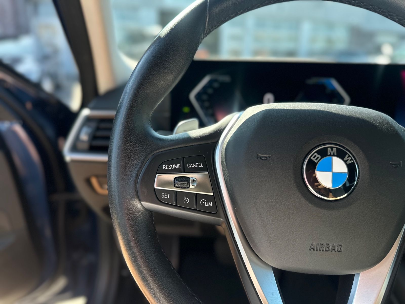 BMW 320 d Touring - Samsaru's Car Outlet