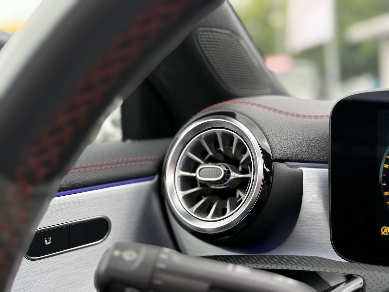 Mercedes-Benz CLA 45 AMG - Samsaru's Car Outlet