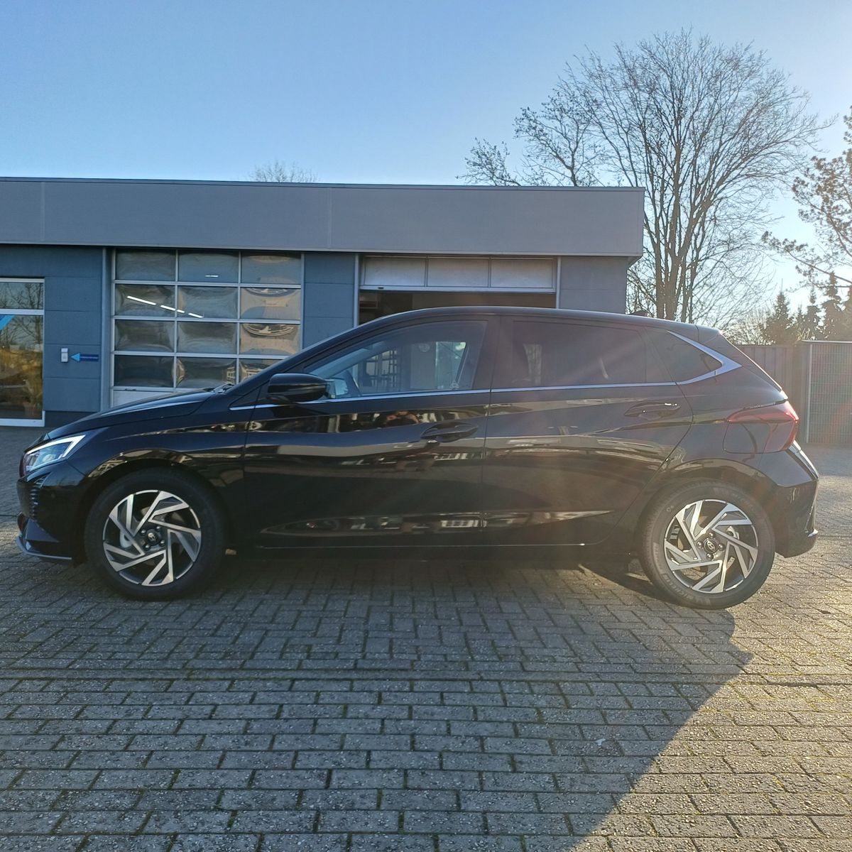 Hyundai i20 1.0T-GDi DCT TREND+ LED NAVI ACC WINTERP 16"