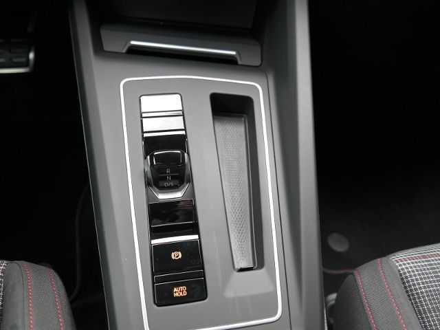 Volkswagen Golf VIII 2.0 TSI GTI DSG - Samsaru's Car Outlet