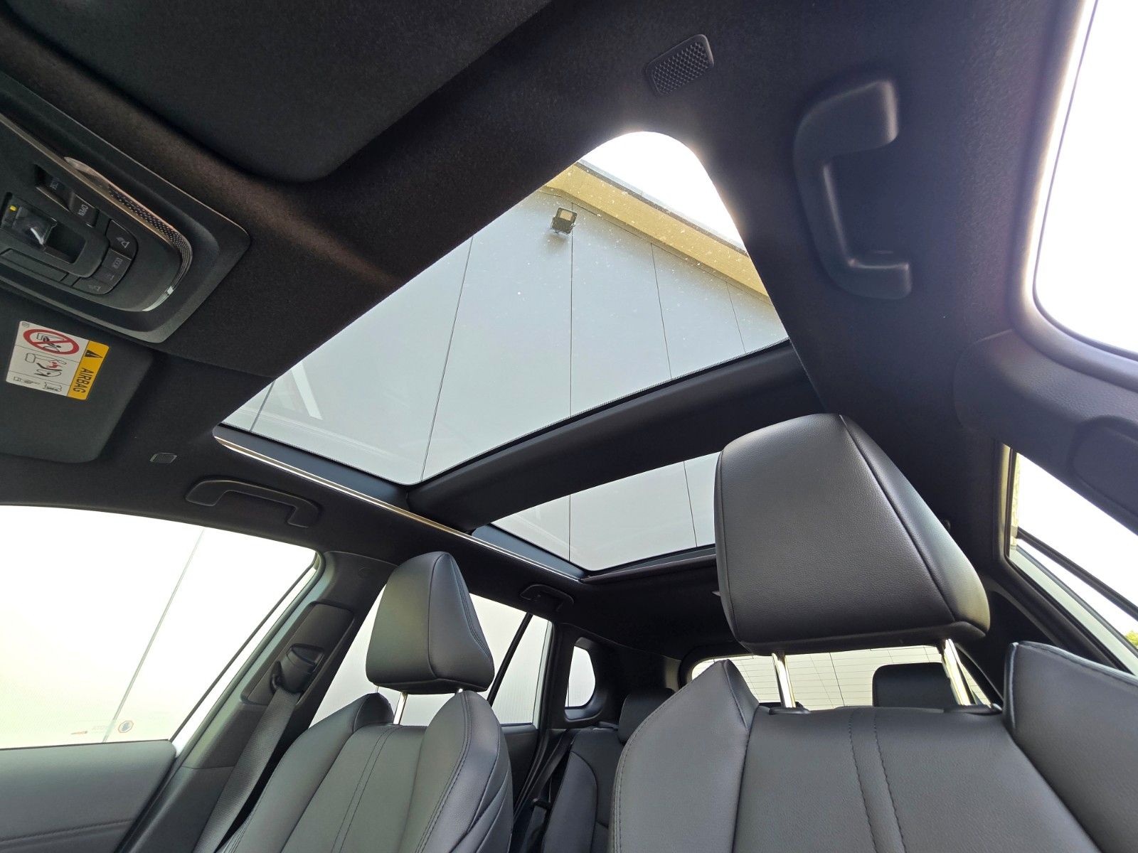 Toyota Corolla Cross 2.0 Hybrid Lounge