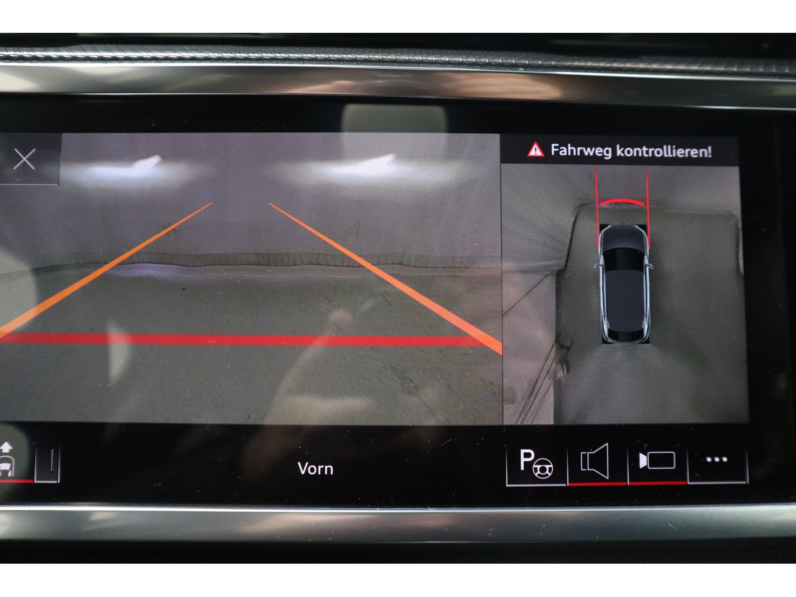 Audi Q3 Sportback 35 TDI quattro - Samsaru's Car Outlet