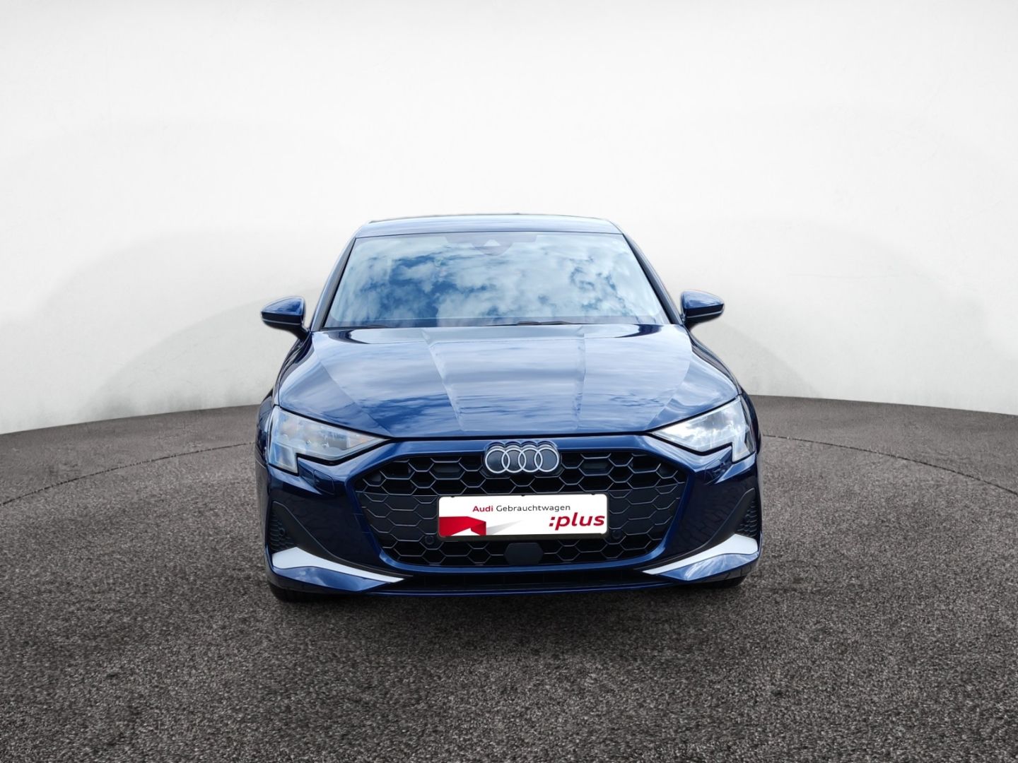 Audi A3 Limo 30 TFSI advanced - Samsaru's Car Outlet