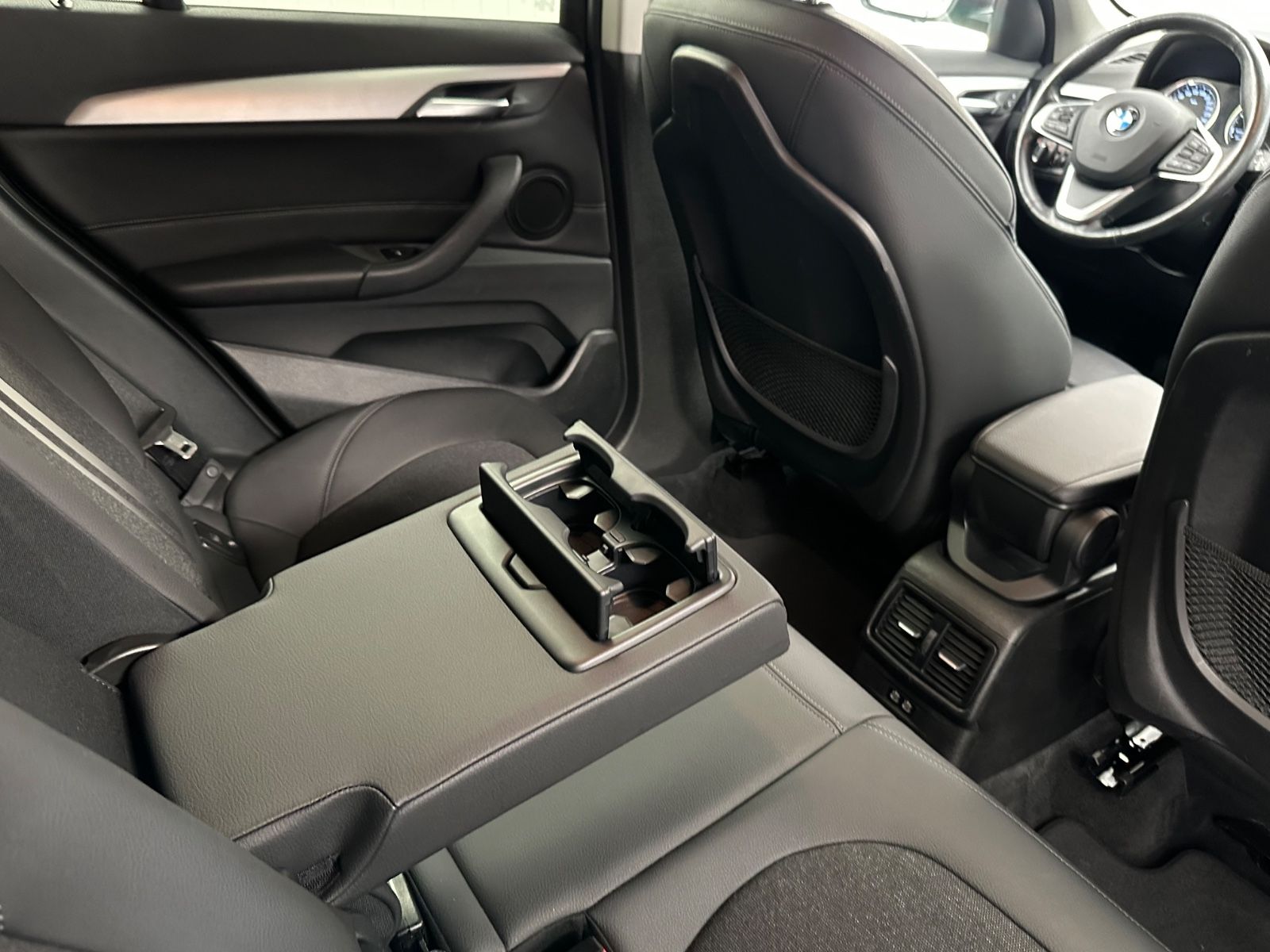 BMW X1 xDrive 25 e Hybrid - Samsaru's Car Outlet