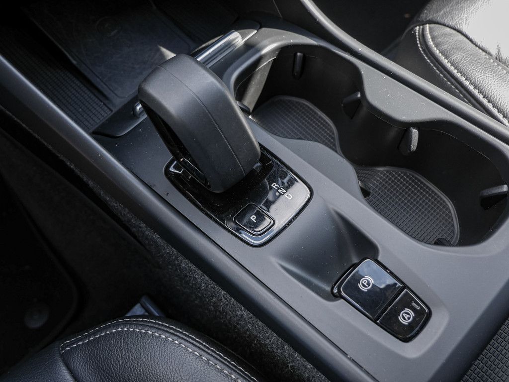Volvo XC40 T4 Inscription Recharge Plug-In - Samsaru's Car Outlet