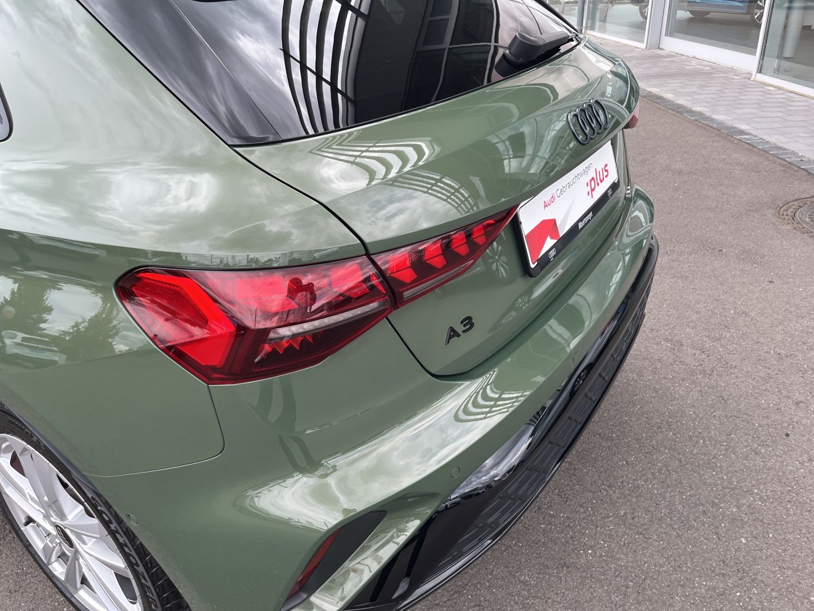 Audi A3 Sportback 45 TFSI e S-LINE+NAVI+MATRIX+AHK