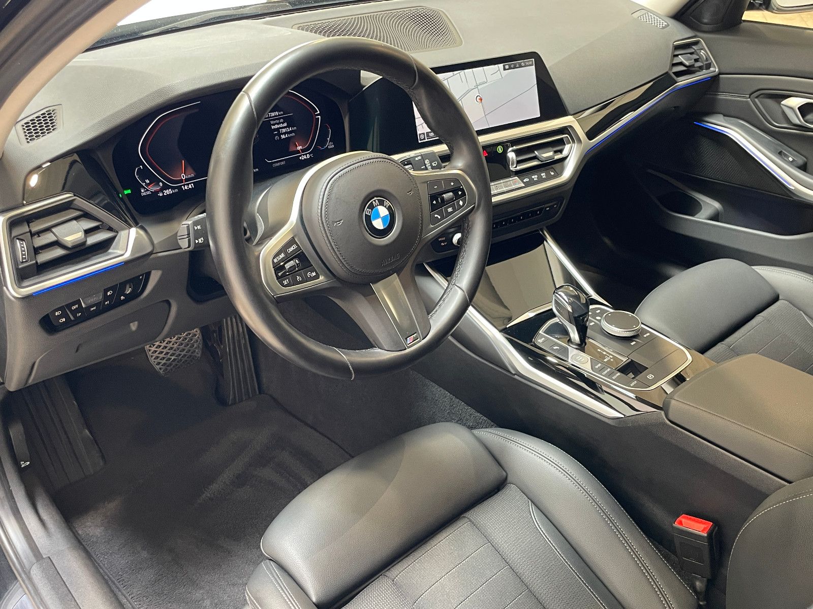 BMW 320d Touring Sport Line - Samsaru's Car Outlet