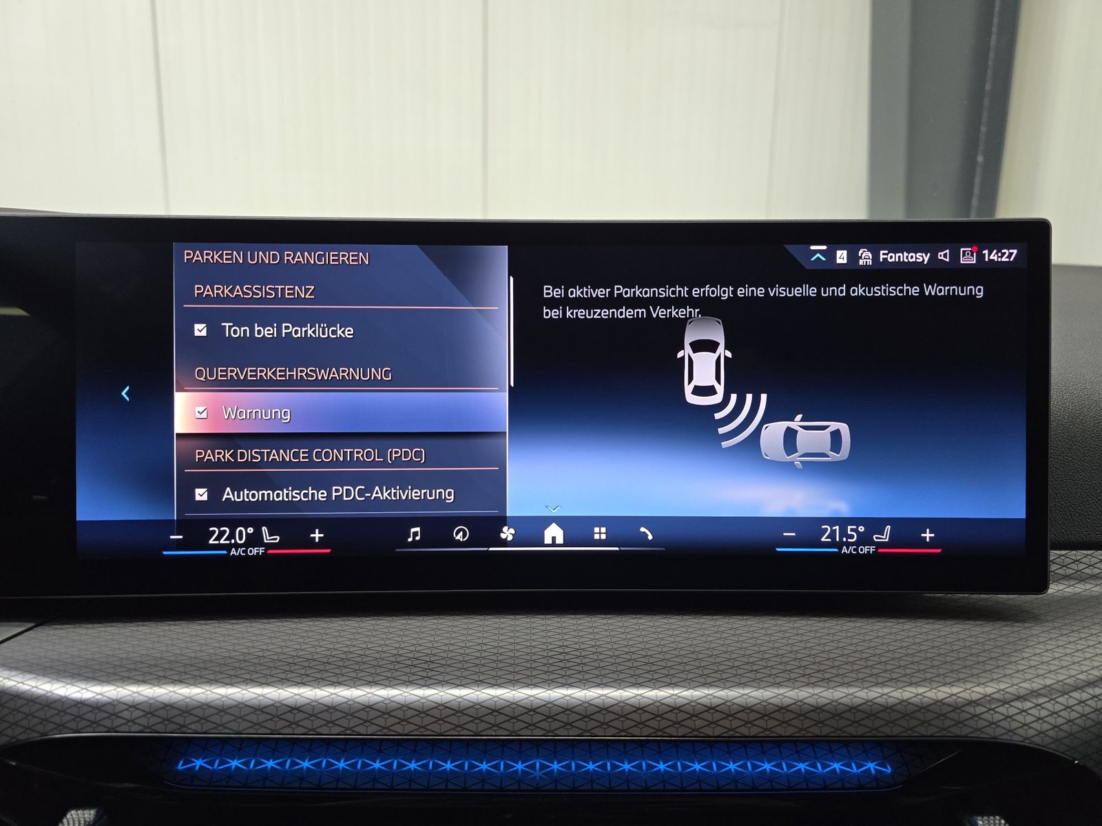 BMW 320i LCI II M Sport *19 Zoll*HuD*AHK*360*