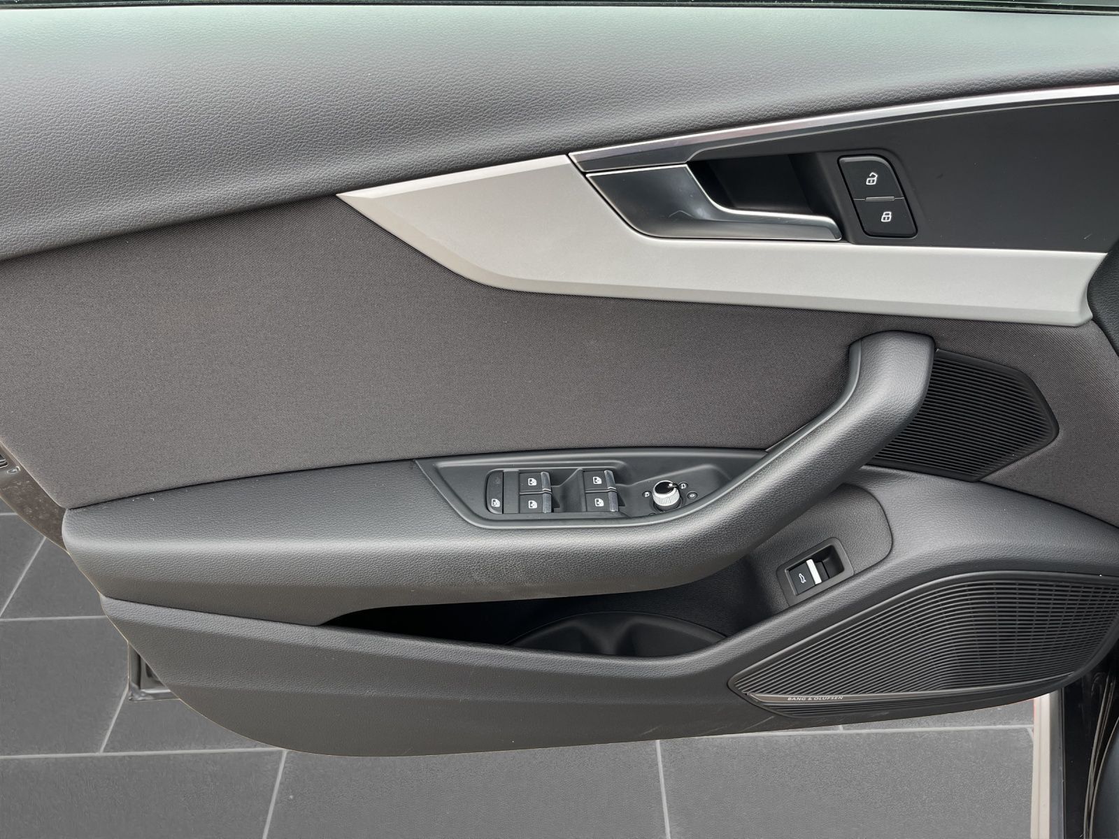 Audi A4 allroad 40 TDI KAM B&O PANO SPORTSITZE AHK